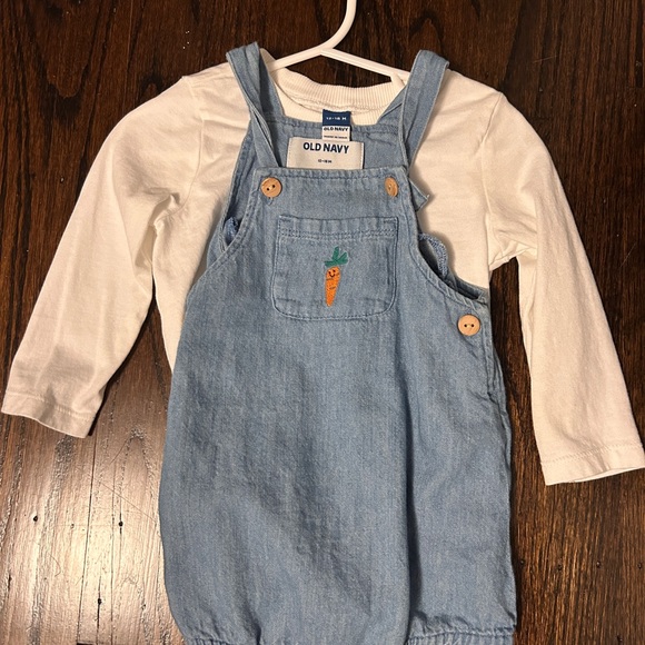 Baby clothes bundle sizes 12-18 months - Picture 6 of 9